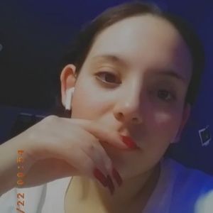 Meet your Posher, Aliza